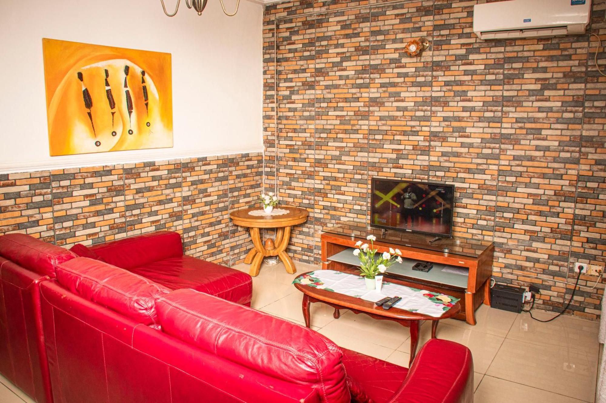 Clos D'Anthony Residence Bonanjo Дуала Екстериор снимка